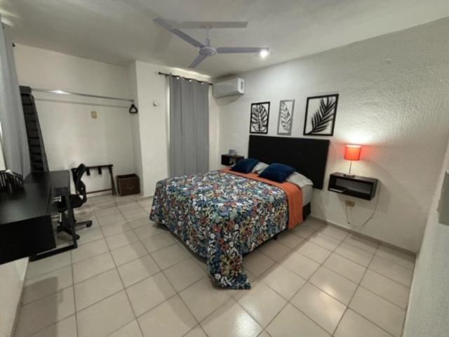 Casa En Puesta Del Sol/Excelente Ubicacion/2 Hab/Wifi/Netflix/Super Comoda Villa Merida Exterior photo